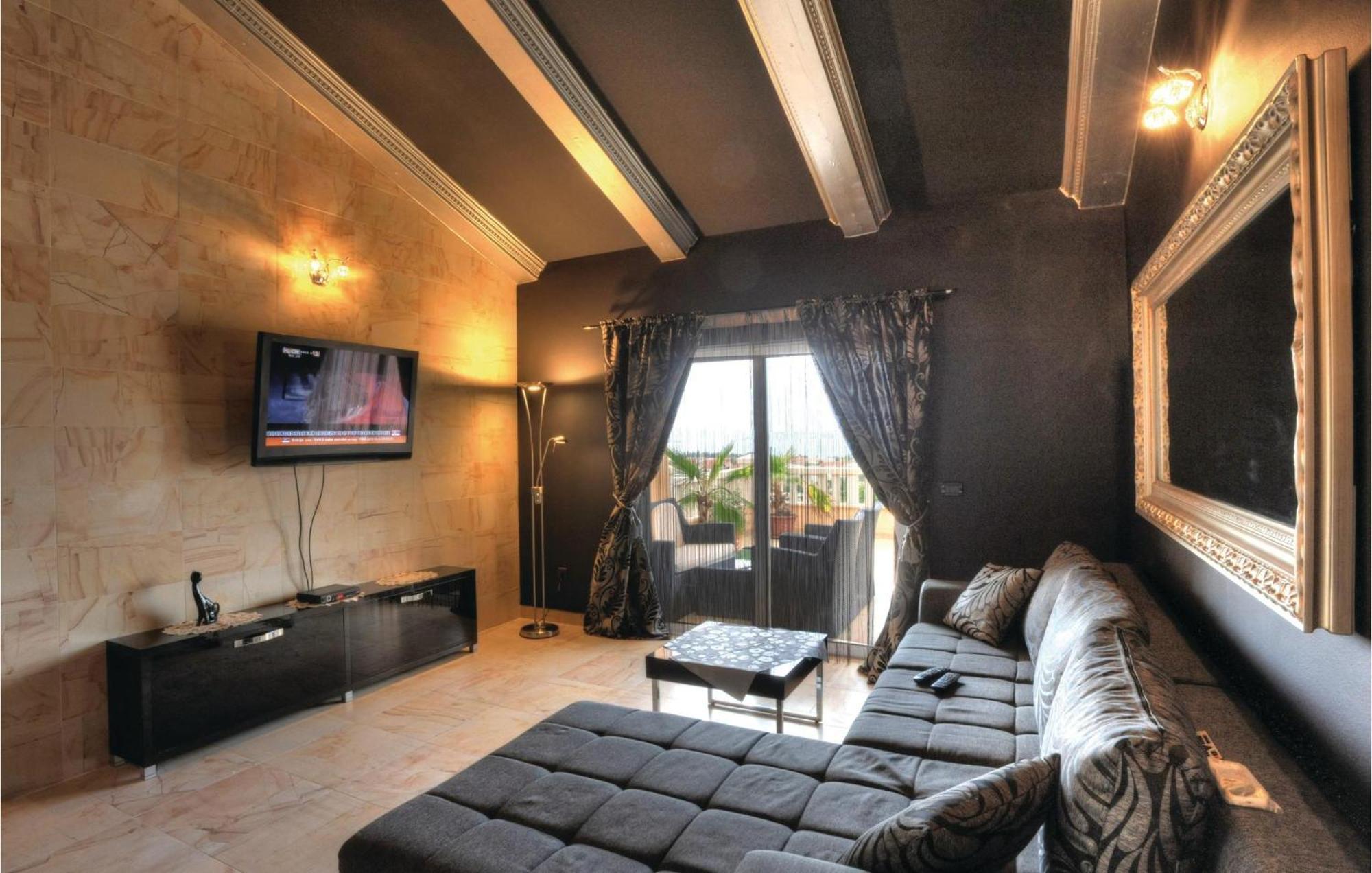 Amazing Home In Kastel Stari With House Sea View Каштела Екстер'єр фото
